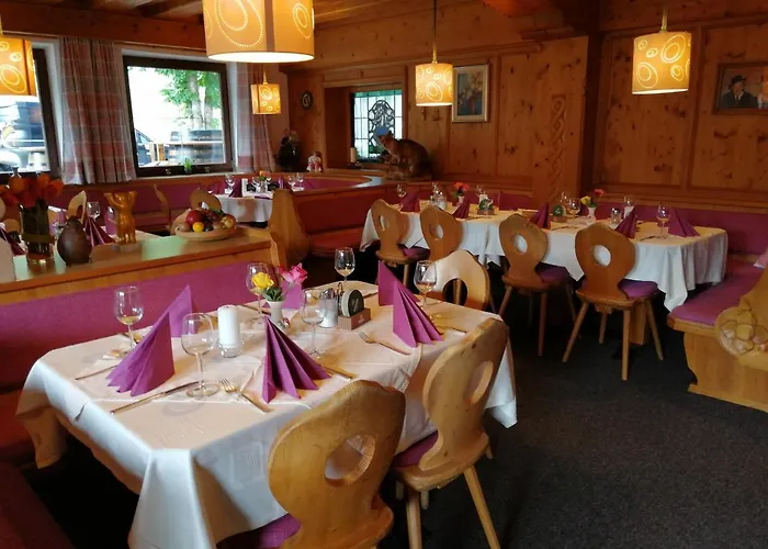 Christoffel نيديراو