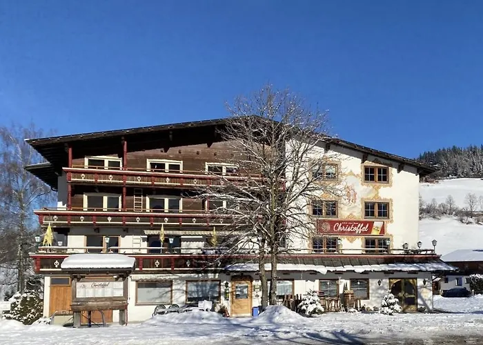 فندق Christoffel 3*